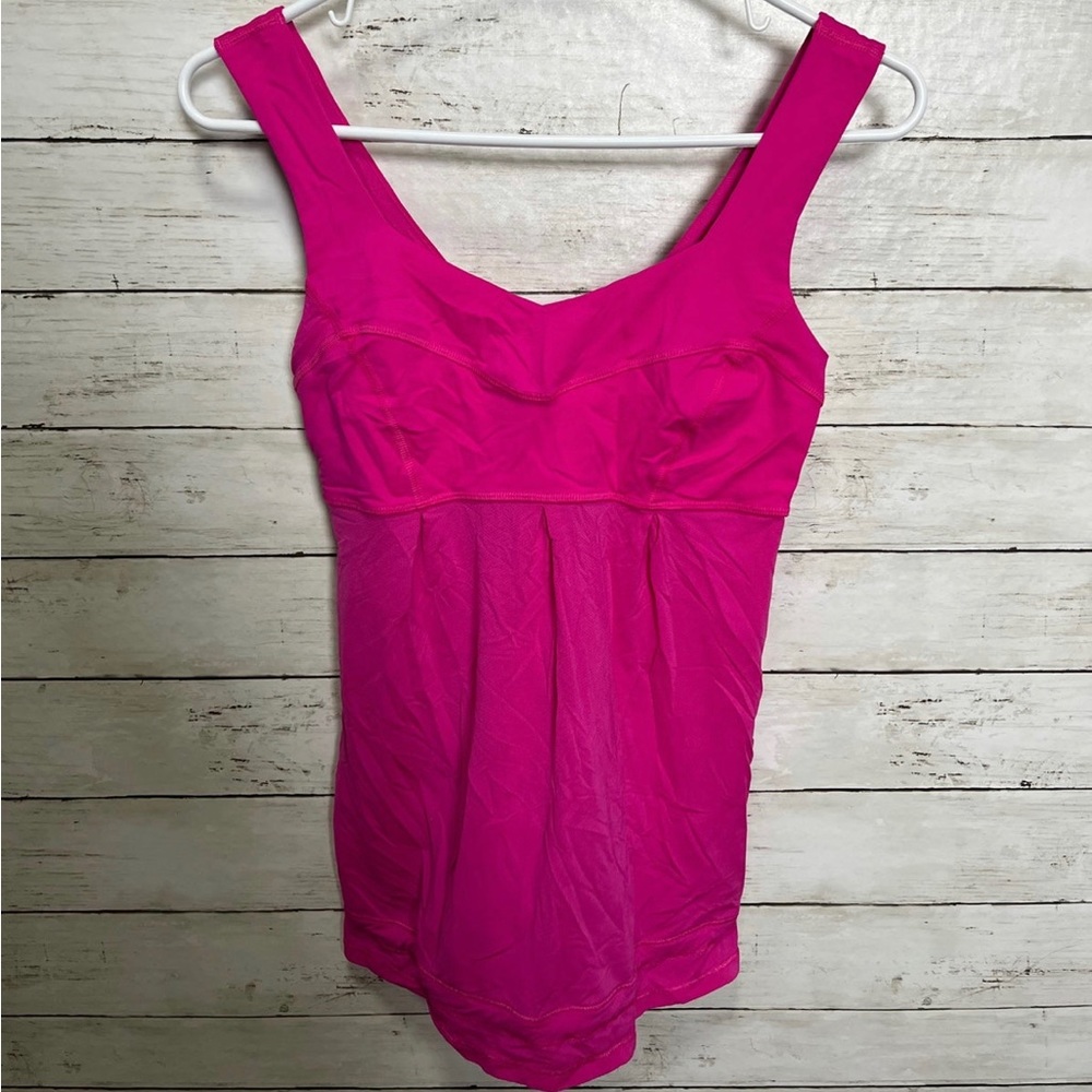 Lululemon Run Tame Me Luxtreme Tank